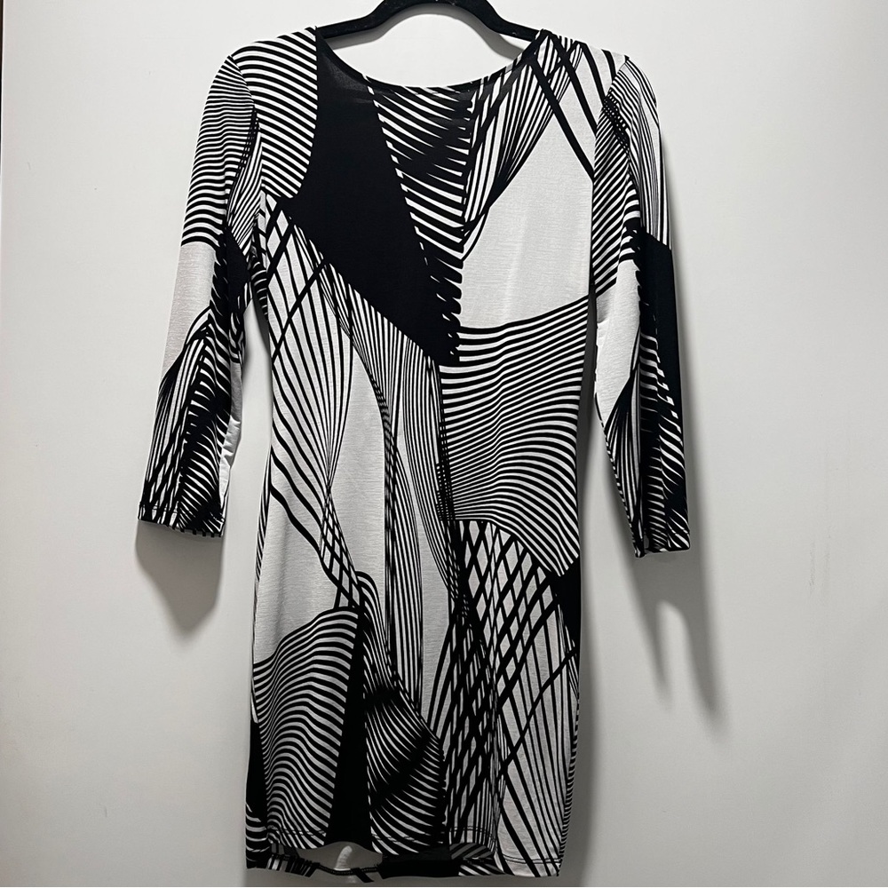 BLACK & WHITE DRESS